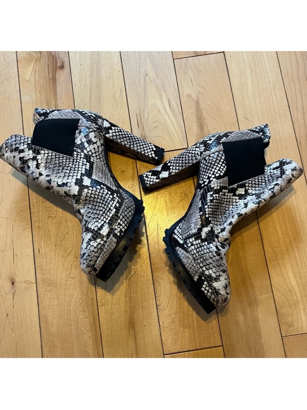 Allsaints Sarris Leather Snakeskin Ankle Heeled Boots size 37 - Picture 3 of 9